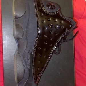 Air Jordan 13 Cap & Gown